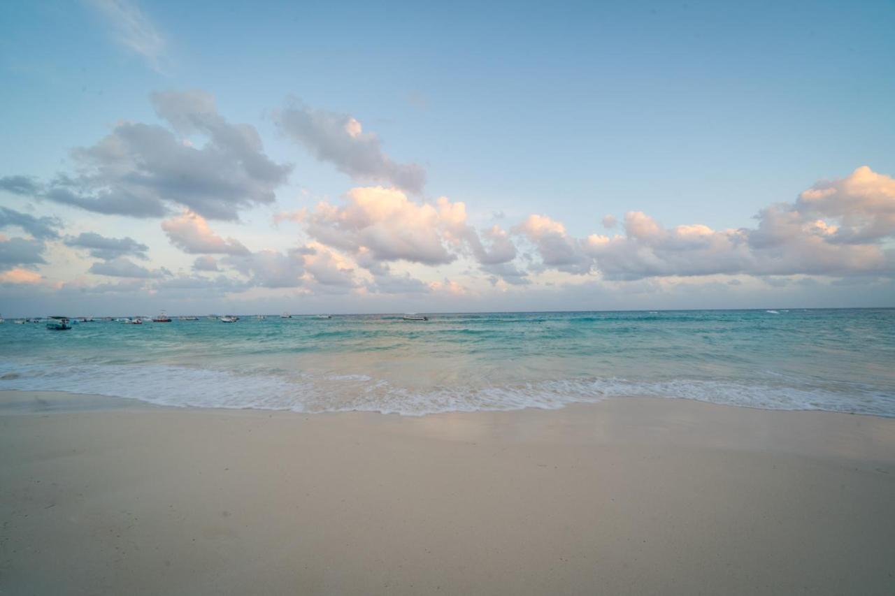 Infinity Pool And Private Beach Club - Luxury Complex The Elements - Gh8